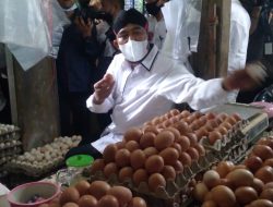 Jelang Ramadan, Bupati Sumenep Pastikan Stok Sembako Aman