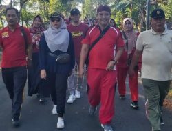 Meriahkan HUT RI ke-77, Forpimka dan Dokter di Dasuk Kompak Ikuti JJS Kemerdekaan