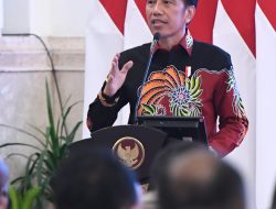 Presiden Jokowi Minta Polri Kerja Keras Kembalikan Kepercayaan Masyarakat