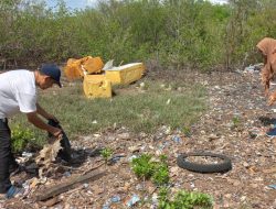 Dosen Unija Ini Berinisitif, Daur Ulang Sampah Jadi Bahan Pembuatan Perahu