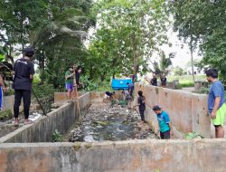 Terapkan Nilai Hablum Minal Alam, PMII Guluk-Guluk Gelar Aksi Bersih-Bersih Sampah Dekat Pesantren