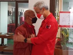 Holopis Kuntul Baris, Menangkan Ganjar Pranowo