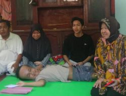 Mensos RI Datangi dan Berikan Bantuan pada Dua Anak Penderita Sakit Berat di Sumenep