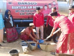 Aksi Kongkret DPC PDIP Sumenep, Salurkan Bantuan Air Bersih pada Masyarakat Terdampak Kekeringan