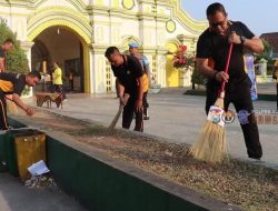 Sambut Hari Lalu Lintas Ke-68, Satlantas Polres Sumenep Baksos Religi di Masjid Jamik
