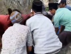 Viral, Seorang Ibu Melahirkan di Jalan Pegunungan Sumenep